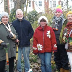 Volunteers planting bluebell bulbs | November 2010